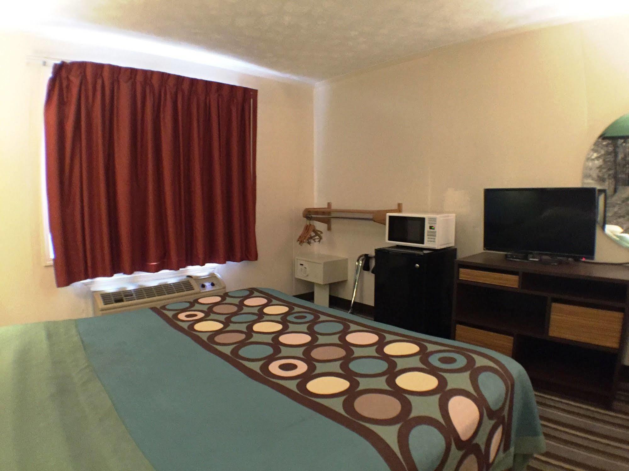 Syracuse Inn East Syracuse Esterno foto